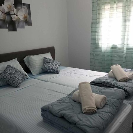 Aniel'S Cosy House Villa Пефкохори Екстериор снимка